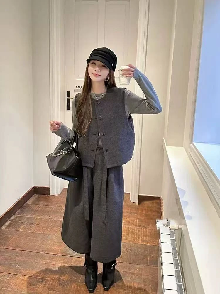 M338836-圆领单排扣无袖马甲长袖打底衫阔腿裤套装2025新款三件套