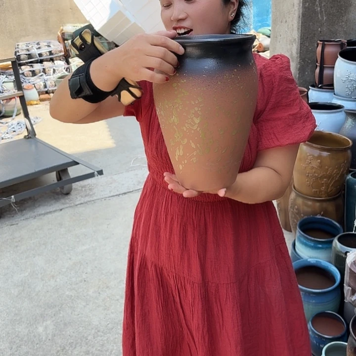 口20高29瑕疵一个盆子。