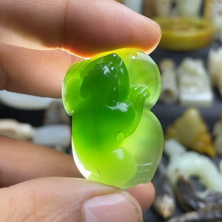 颈饰未镶嵌和田玉