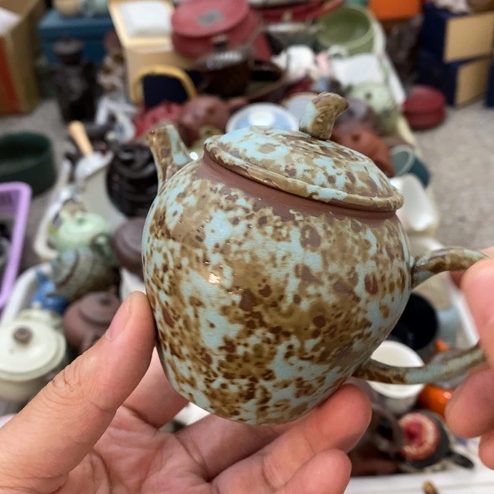 陶瓷艺术品及陶瓷壶