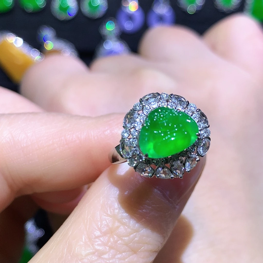 翡翠18K金镶嵌戒指高冰满绿佛公