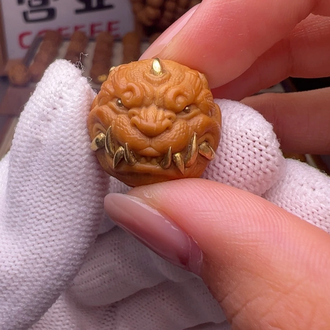 把件猴头核桃镶嵌款吞金兽全品有正常封口线