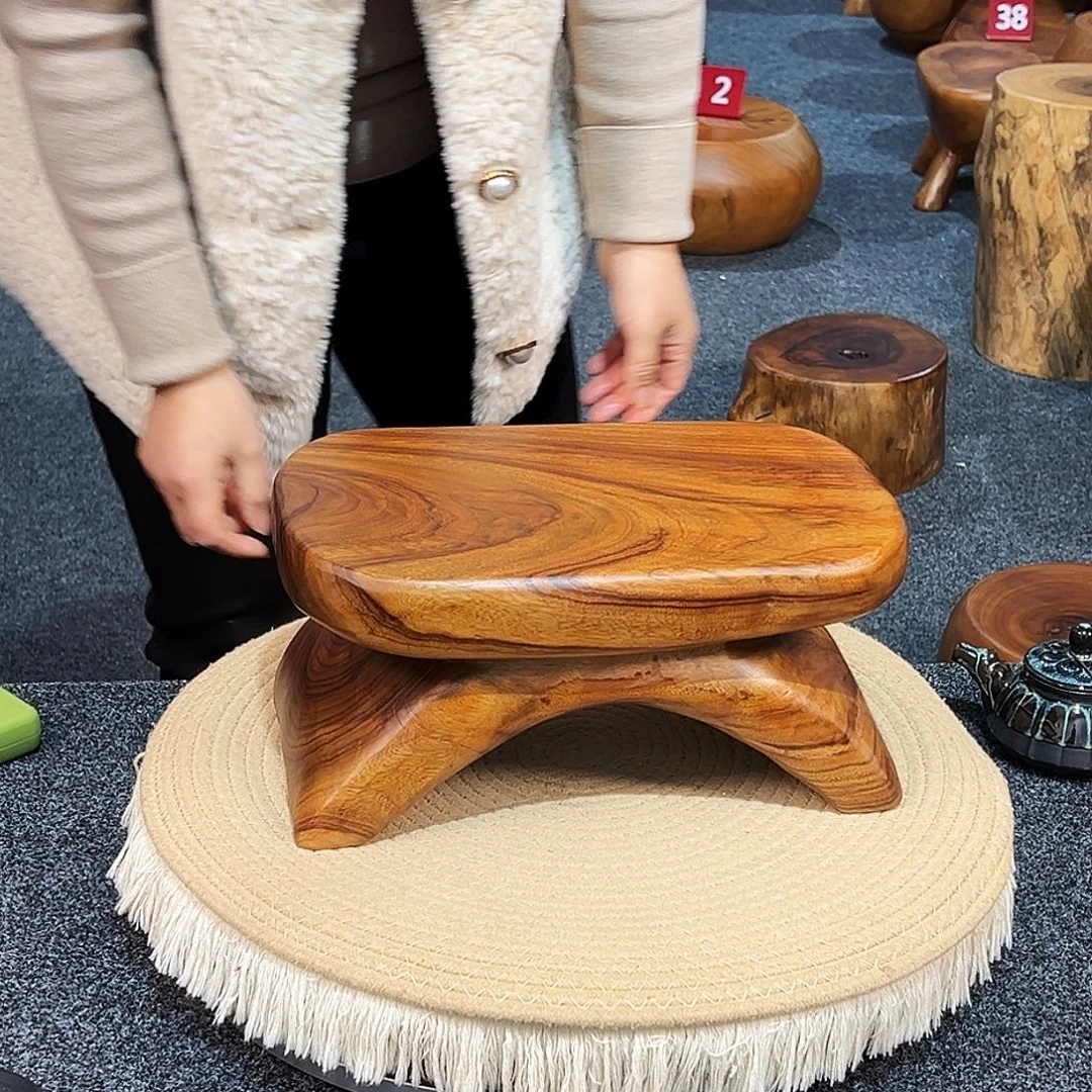 9 号香樟木尺寸：30-20-14cm