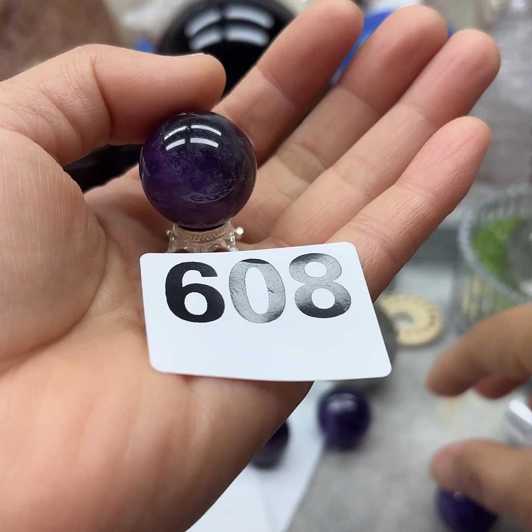 未镶嵌大型摆件（非配饰）水晶