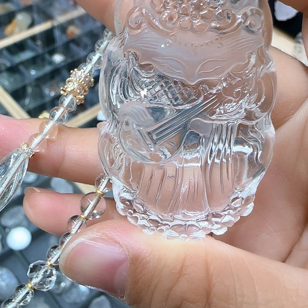 水晶未镶嵌颈饰天然