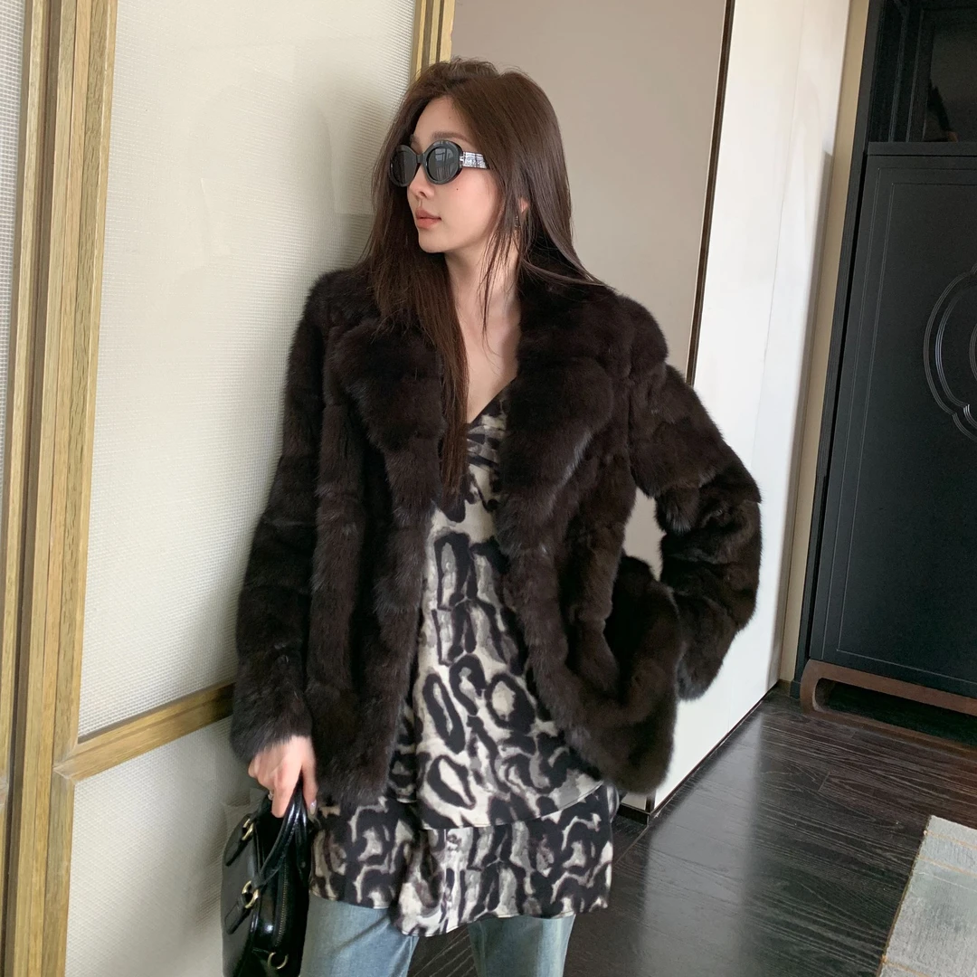 【颖儿】新款进口俄罗斯貂皮大衣女V领外套冬季D24027