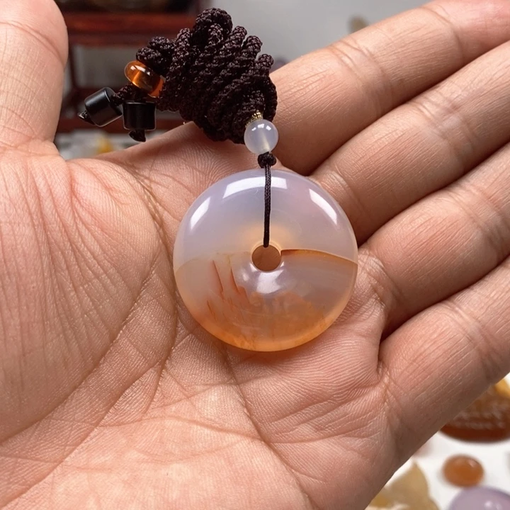 未镶嵌颈饰玛瑙/玉髓