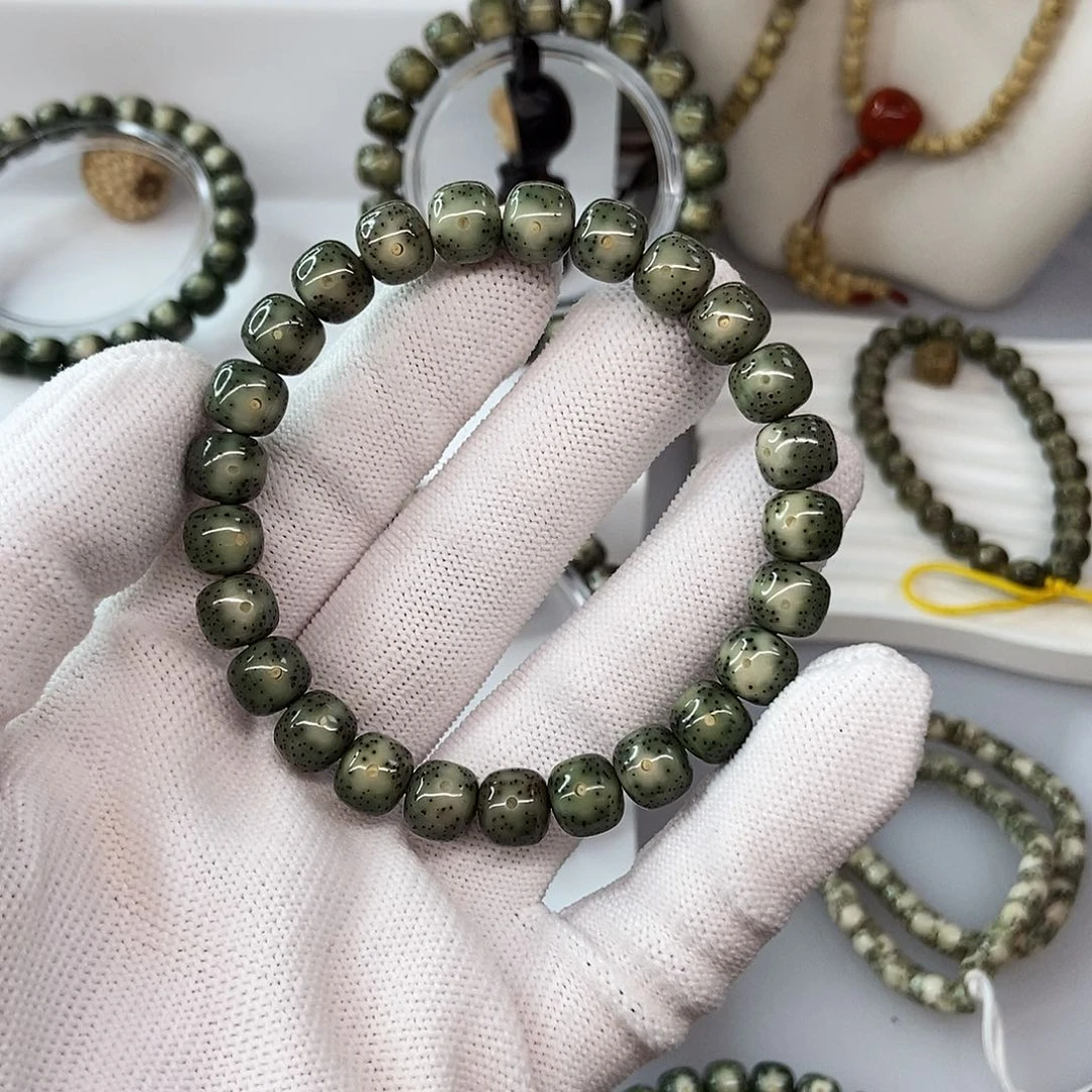星月菩提手串卡9翡翠绿大侧白m26
