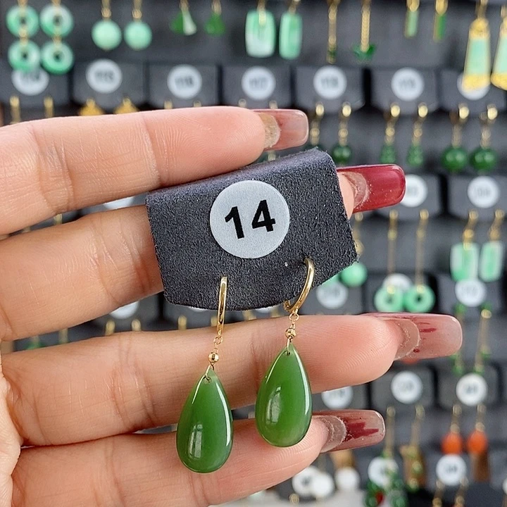 和田玉耳饰18K金镶嵌