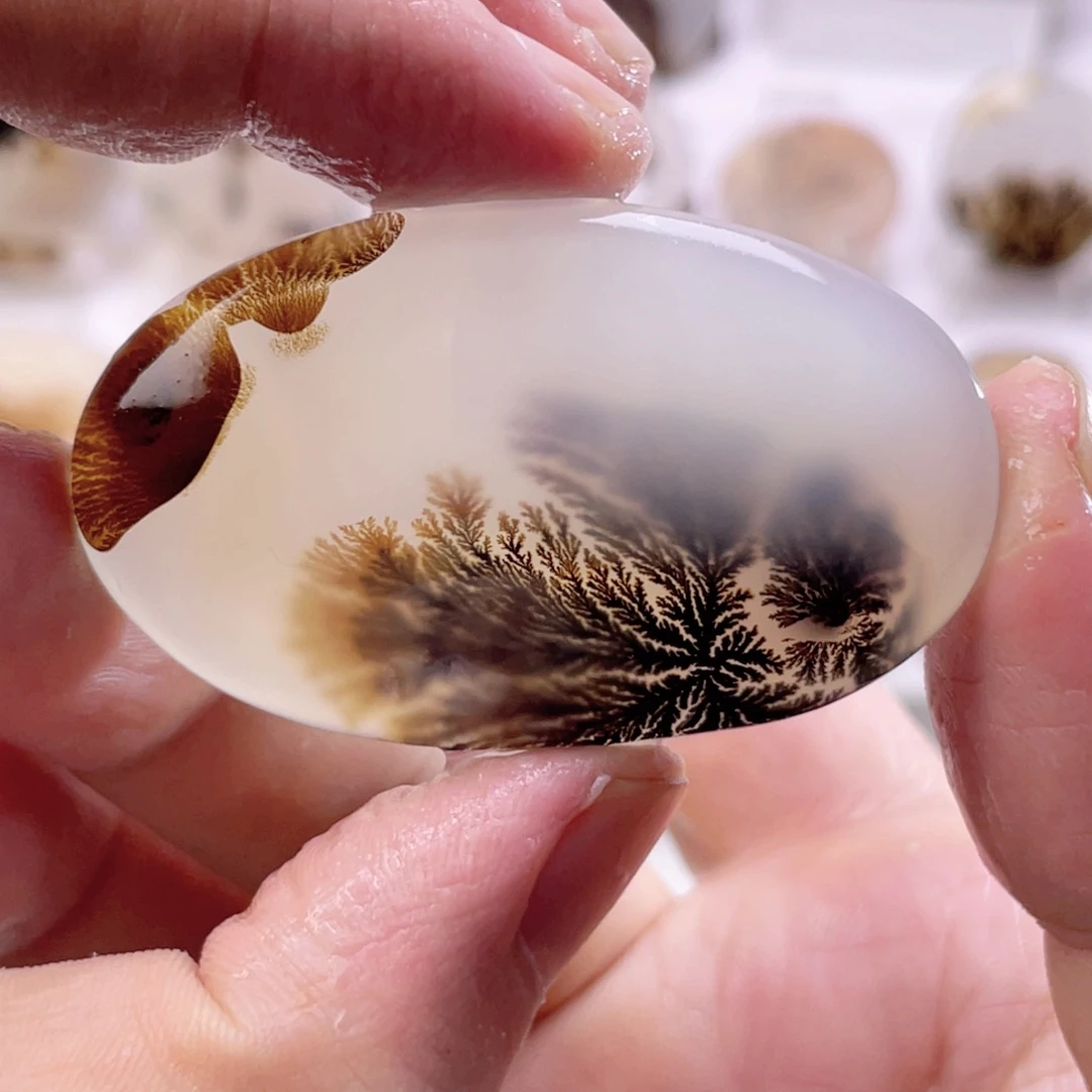 玛瑙/玉髓颈饰合金