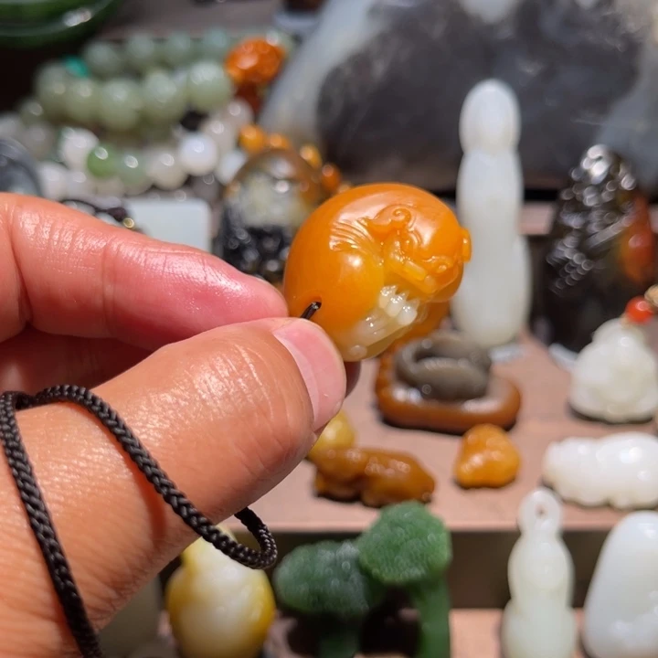 和田玉未镶嵌颈饰-****-