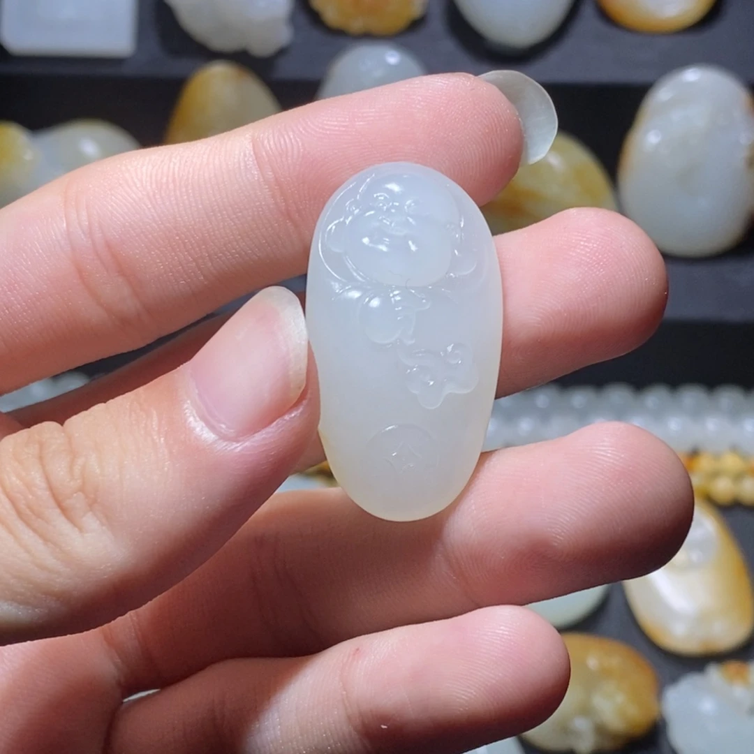 和田玉未镶嵌挂件弥勒佛