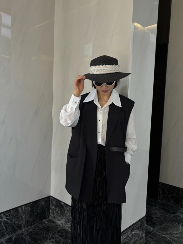 25春秋新品黑色小众气质流苏半裙