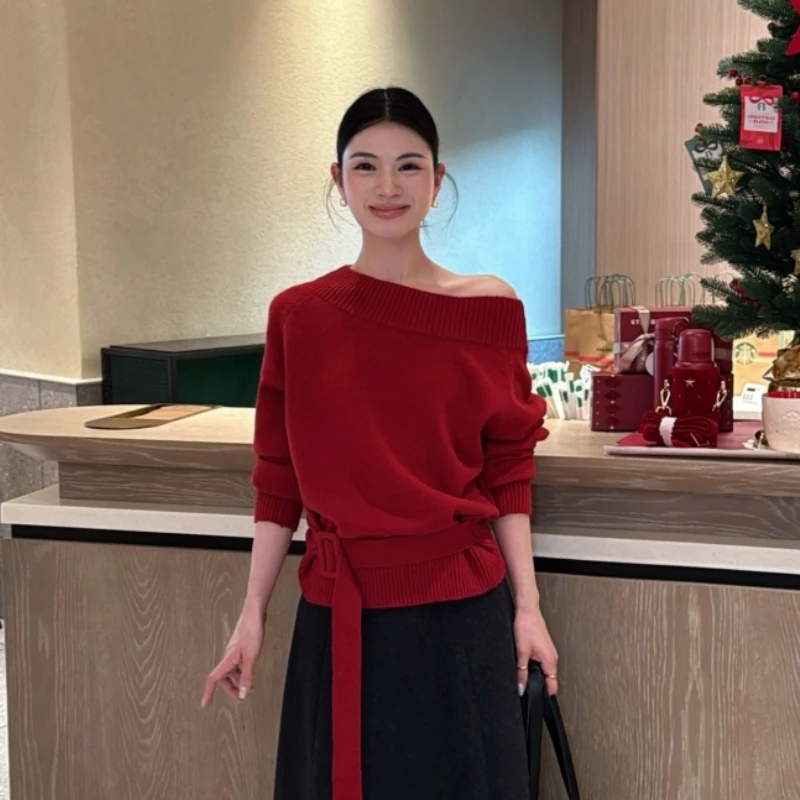 大码过年圣诞红色斜肩绑带掐腰针织衫毛衣秋冬气质内搭打底衫上衣