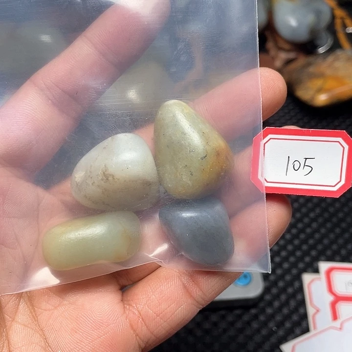 未镶嵌和田玉挂件105