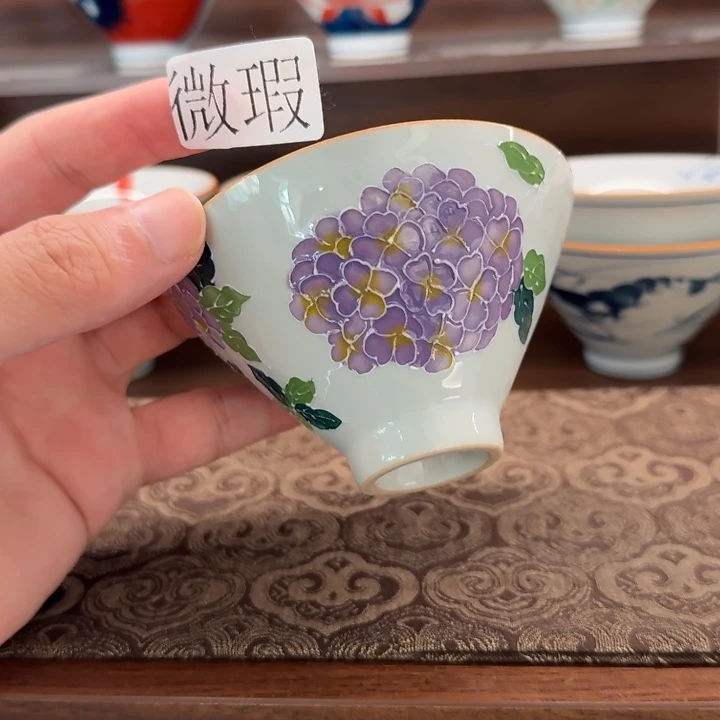 釉下手绘茶具微瑕