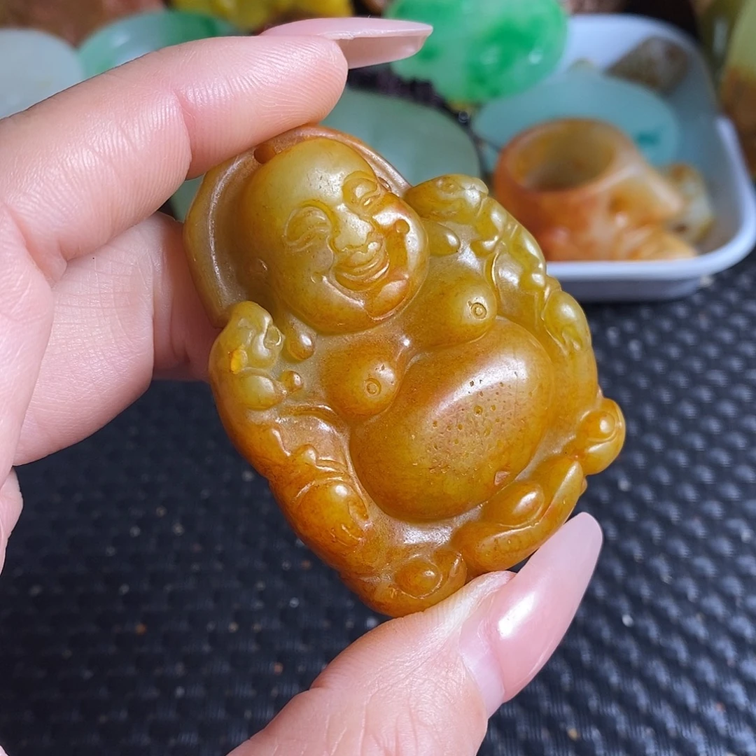 岫岩老玉（透闪石质玉）未镶嵌珠宝奇石