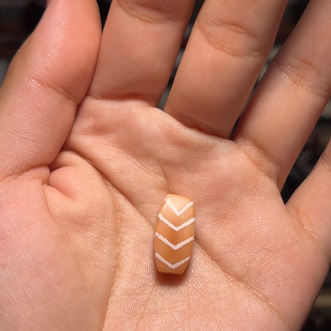 玛瑙/玉髓未镶嵌珠宝奇石