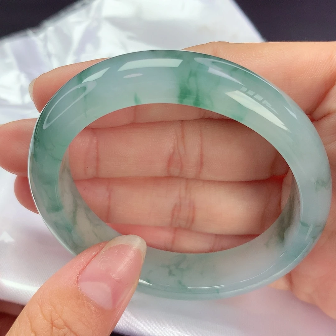 【闪购商品】翡翠手镯未镶嵌a 818570贵妃