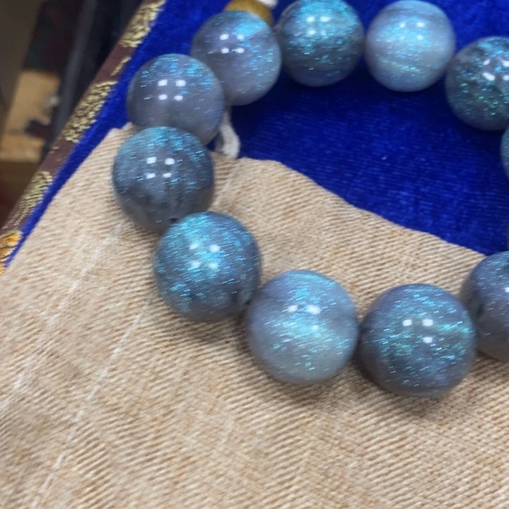 织绣哈哈哈哈哈啊啊哈