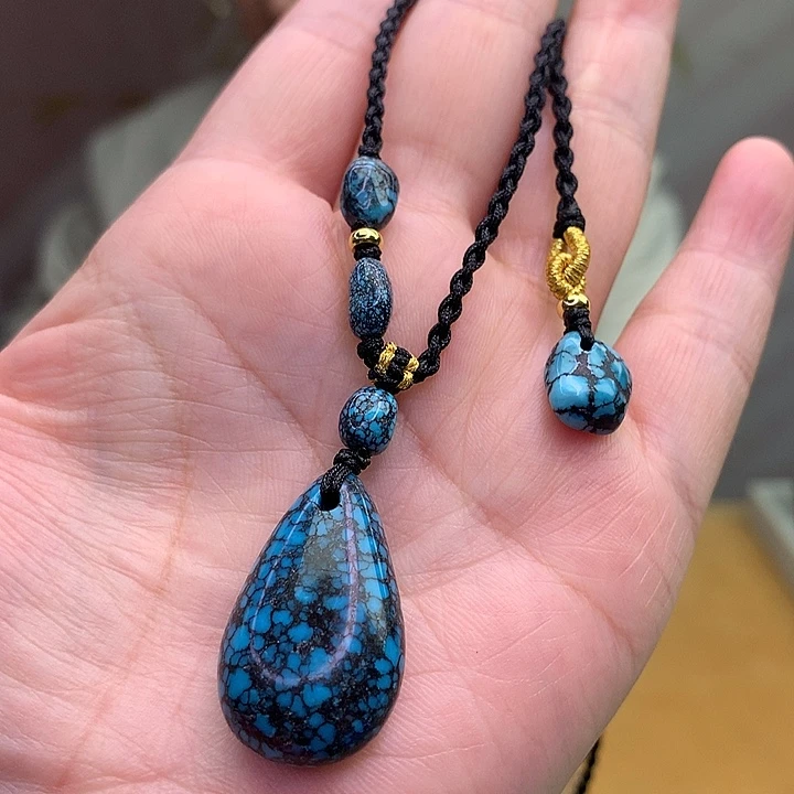 绿松石未镶嵌原矿