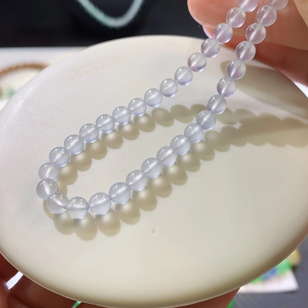 未镶嵌挂件翡翠多样发其一