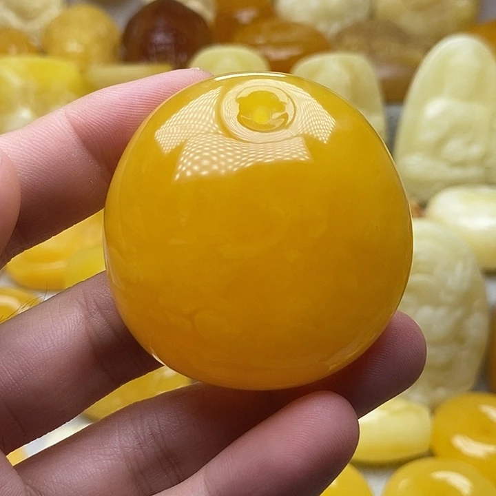 琥珀颈饰未镶嵌琥珀蜜蜡吊坠