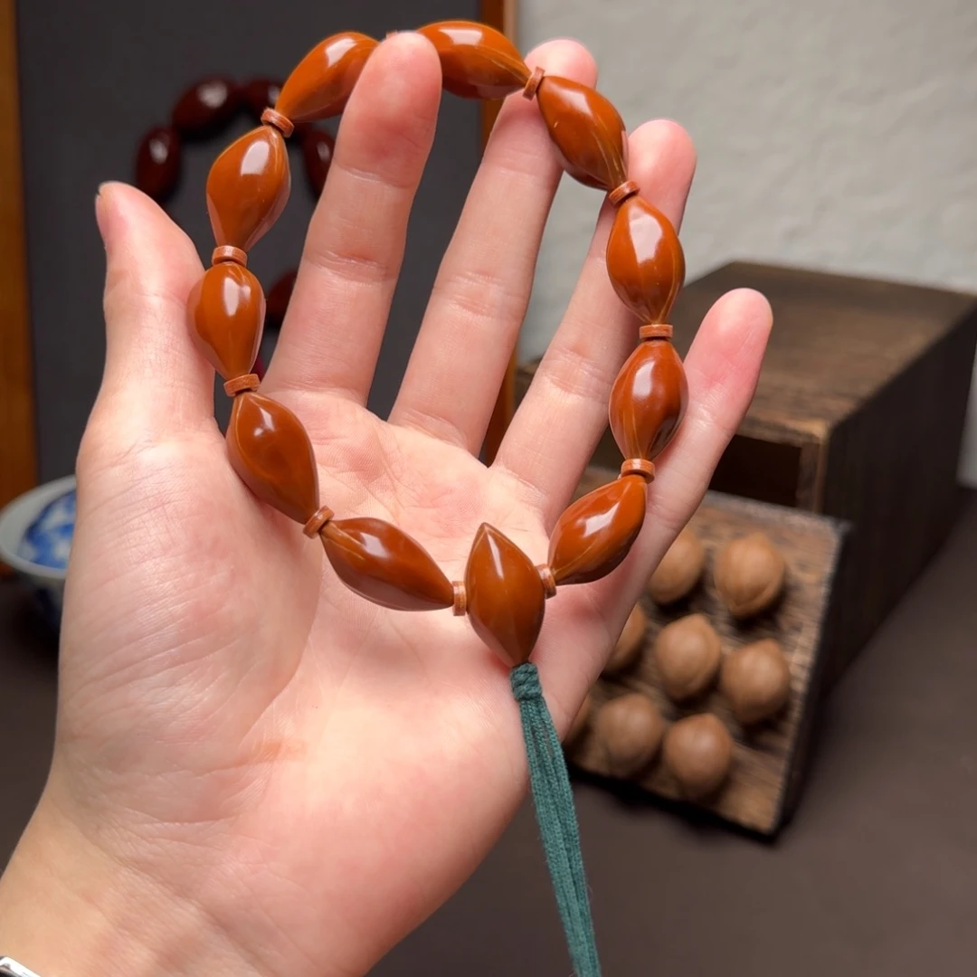 橄榄核吊坠哈哈哈哈哈哈哈哈