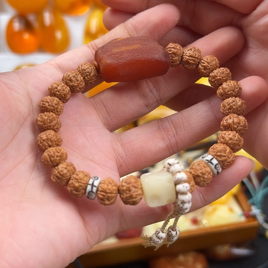 未镶嵌菩提手串蜜蜡