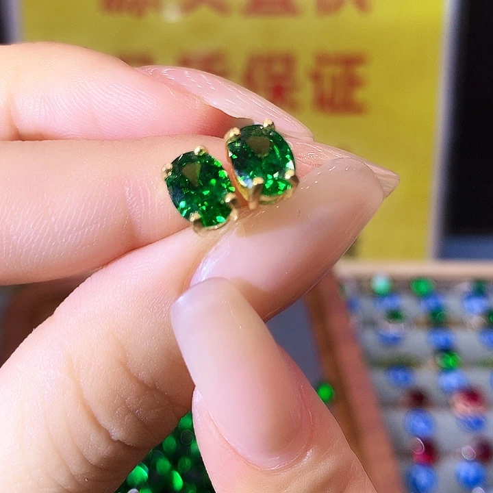 耳钉透辉石银S925镶嵌