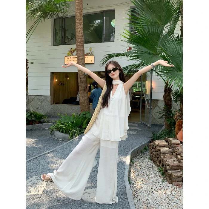 慵懒松弛感套装气质飘带v领吊带背心女夏季阔腿休闲裤长裤两件套