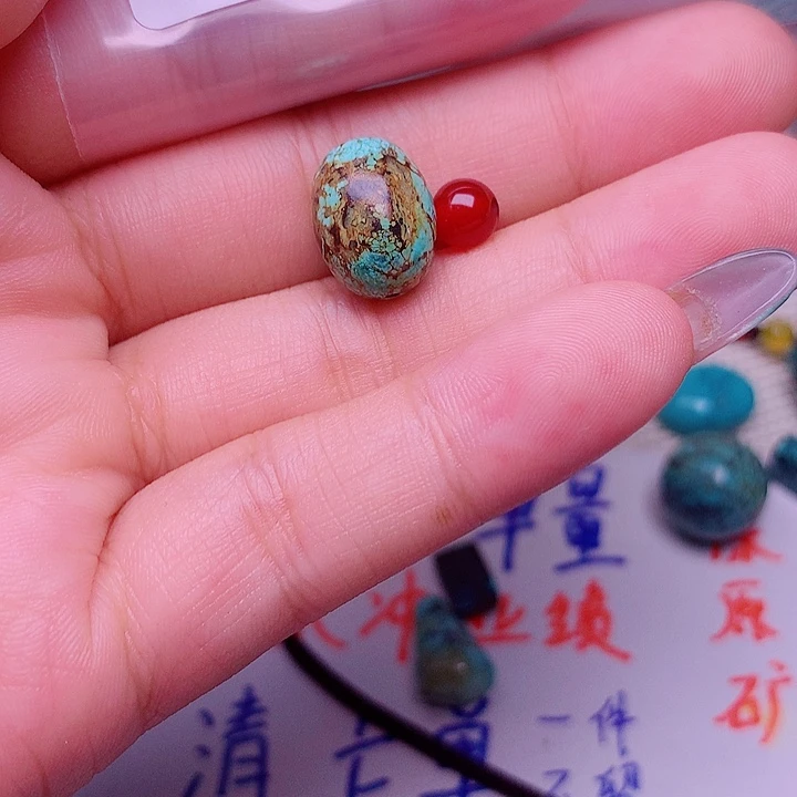南红玛瑙未镶嵌珠宝奇石