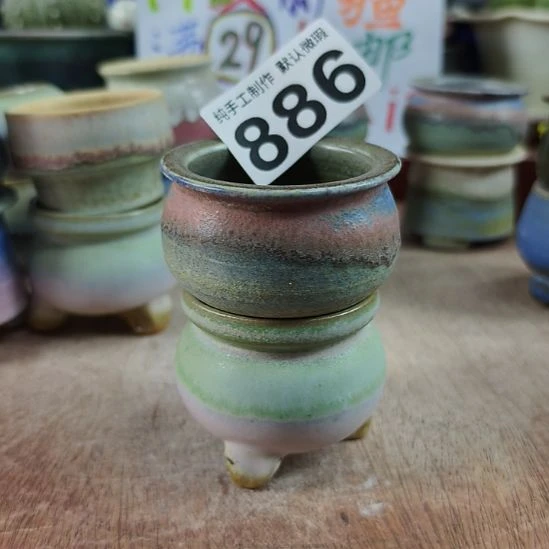景德镇手工高温陶瓷：两个拇指