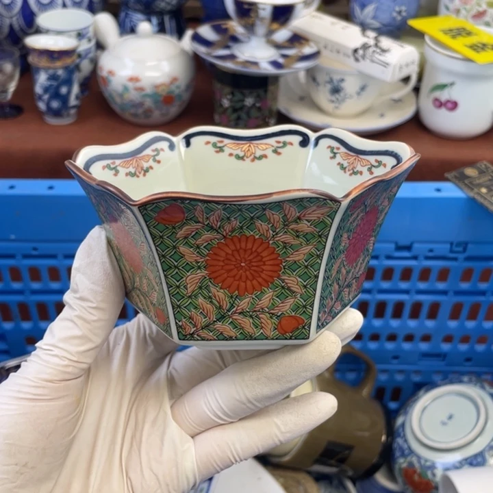他家瓷器真美…开播了