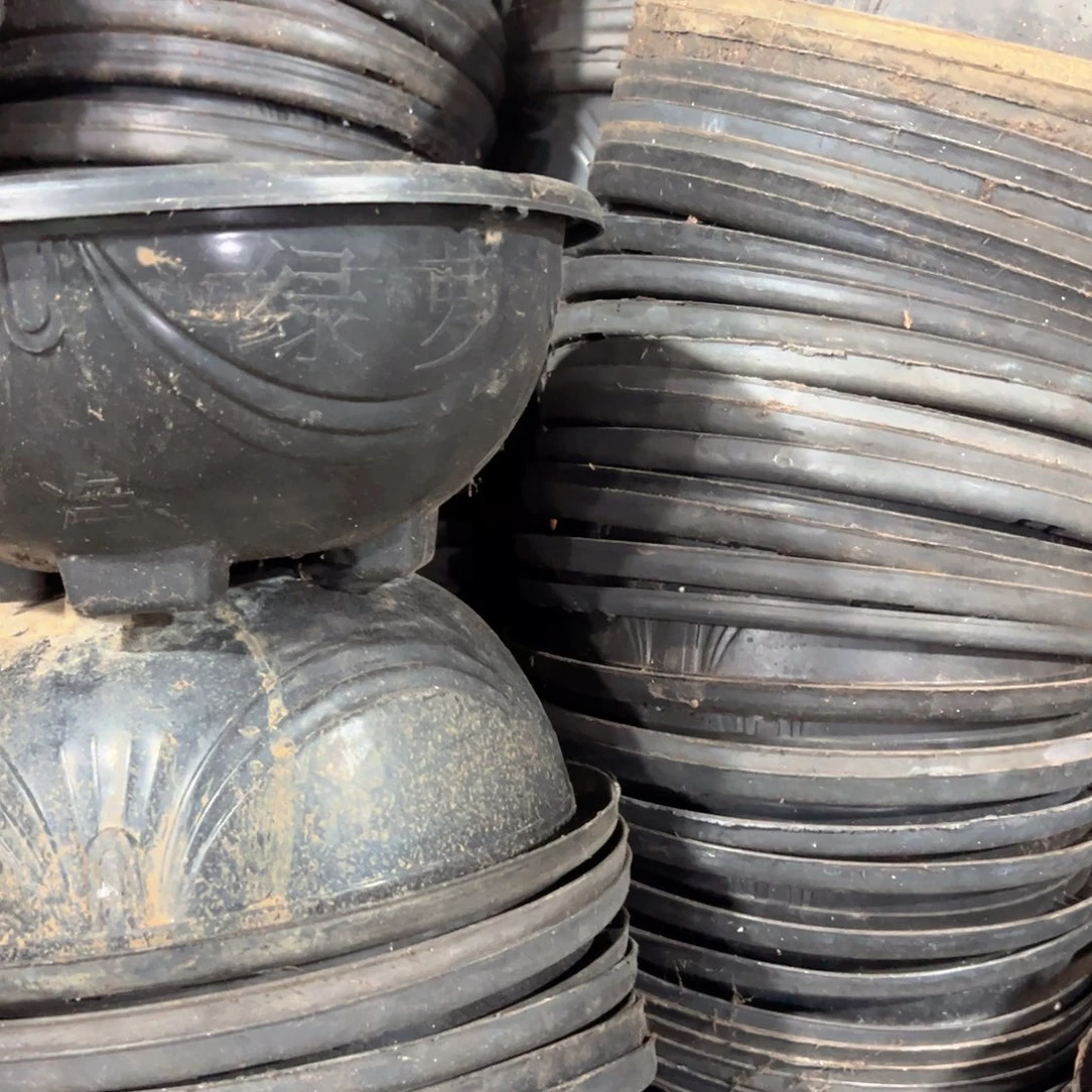 黑吊兰盆27口径13高 11个