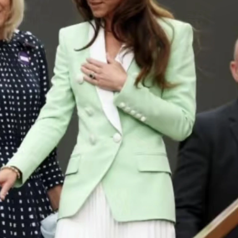 99新 BALMAIN/巴尔曼 52563/BALMAIN 绿色纽扣西装外套/36码/99新