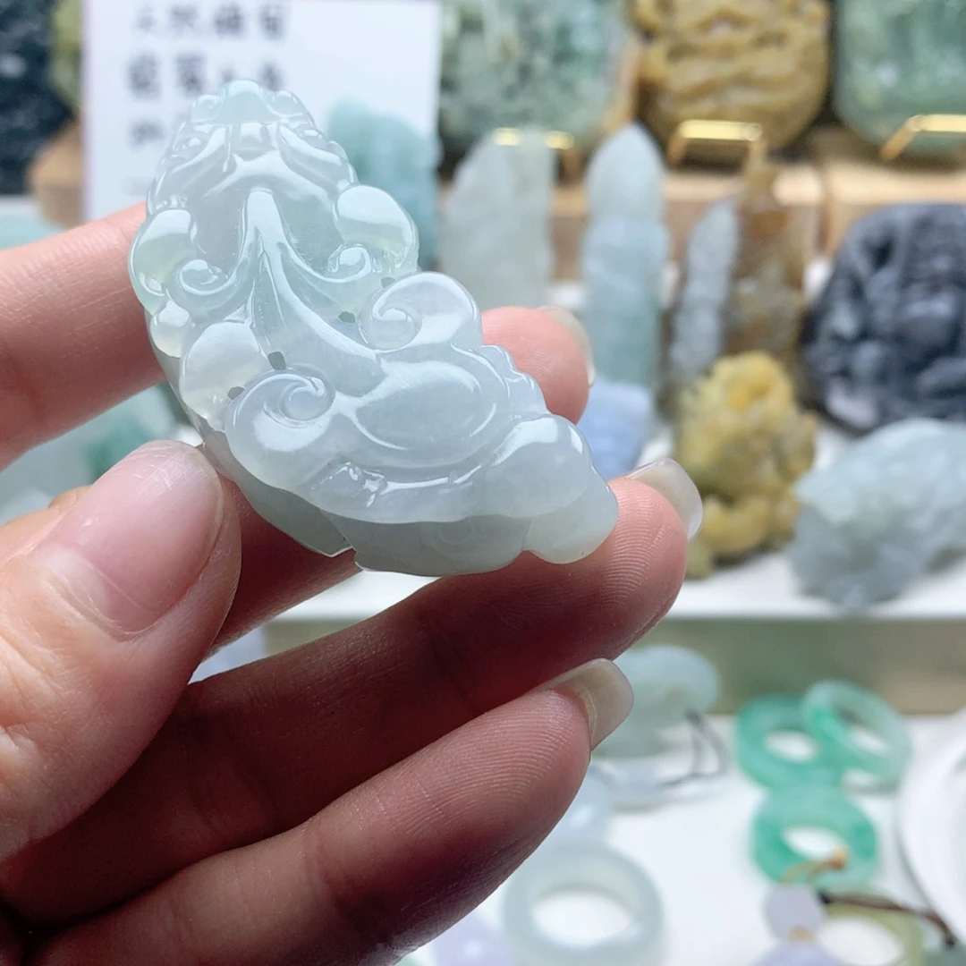 颈饰未镶嵌翡翠皮休
