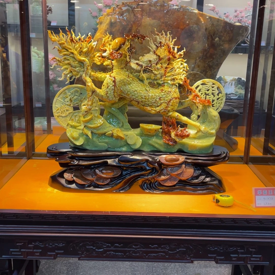 蛇纹石玉未镶嵌摆件