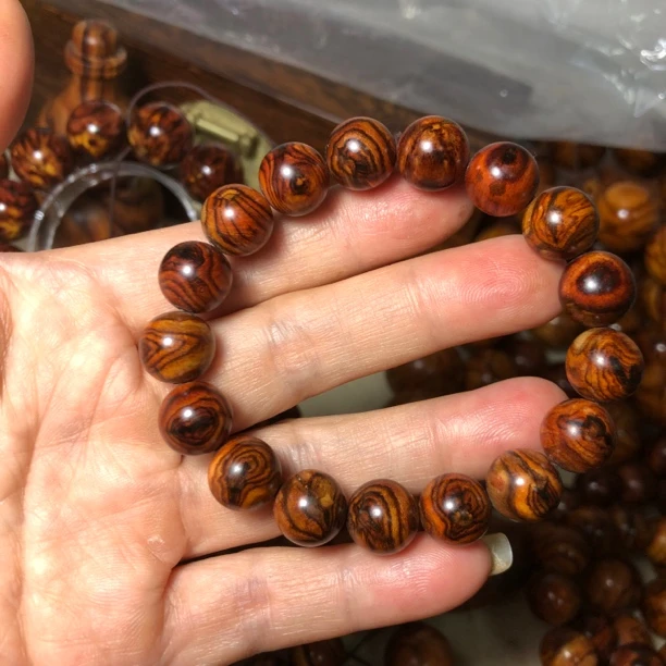 海南黄花梨1.2*17颗