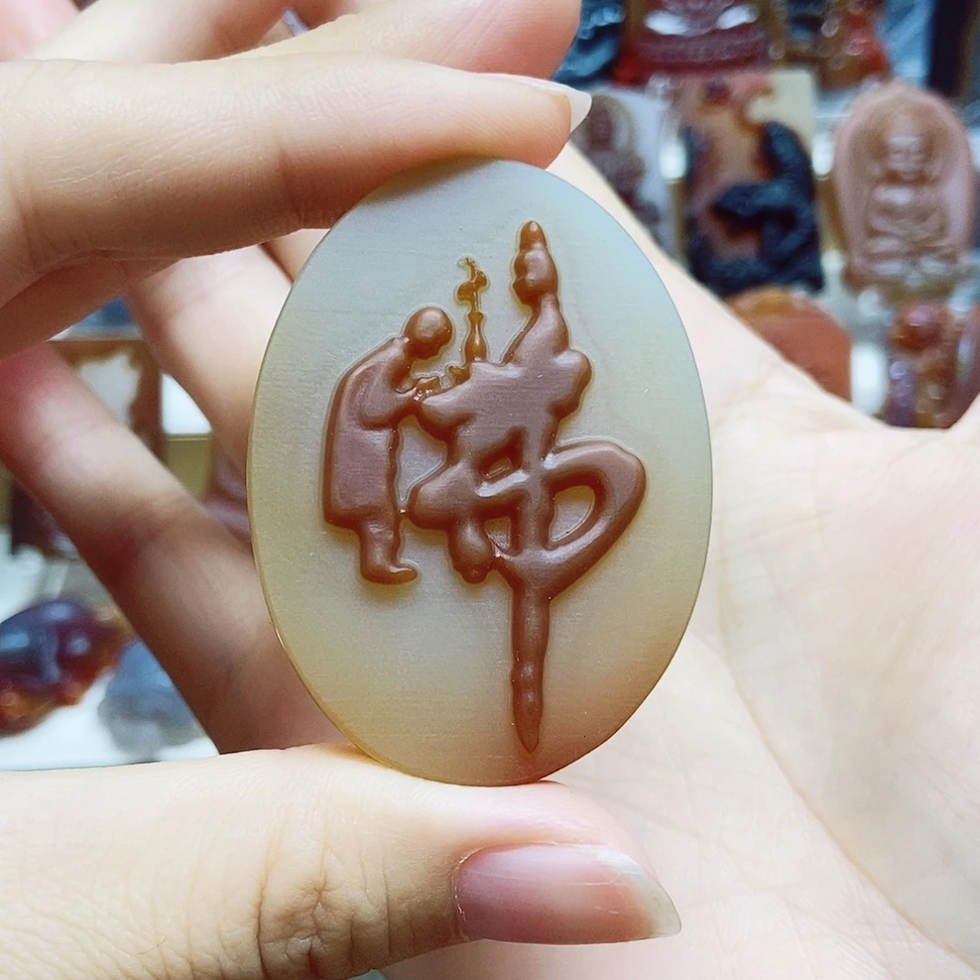 生***人玛瑙/玉髓未镶嵌颈饰