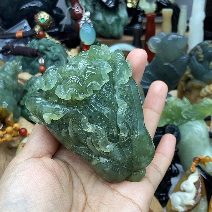 岫玉未镶嵌手把件