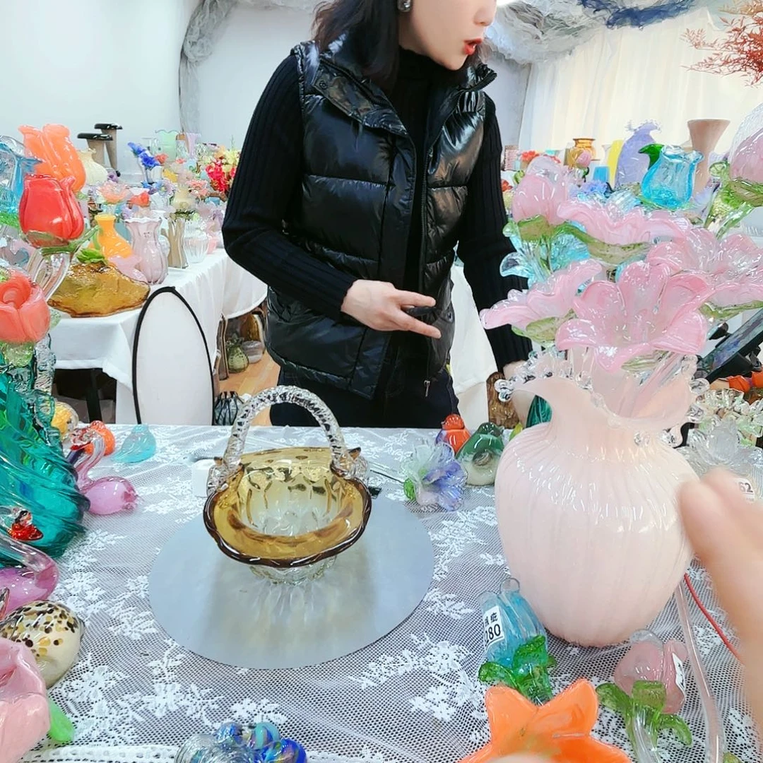 福利不退不换琉璃花瓶艺术品