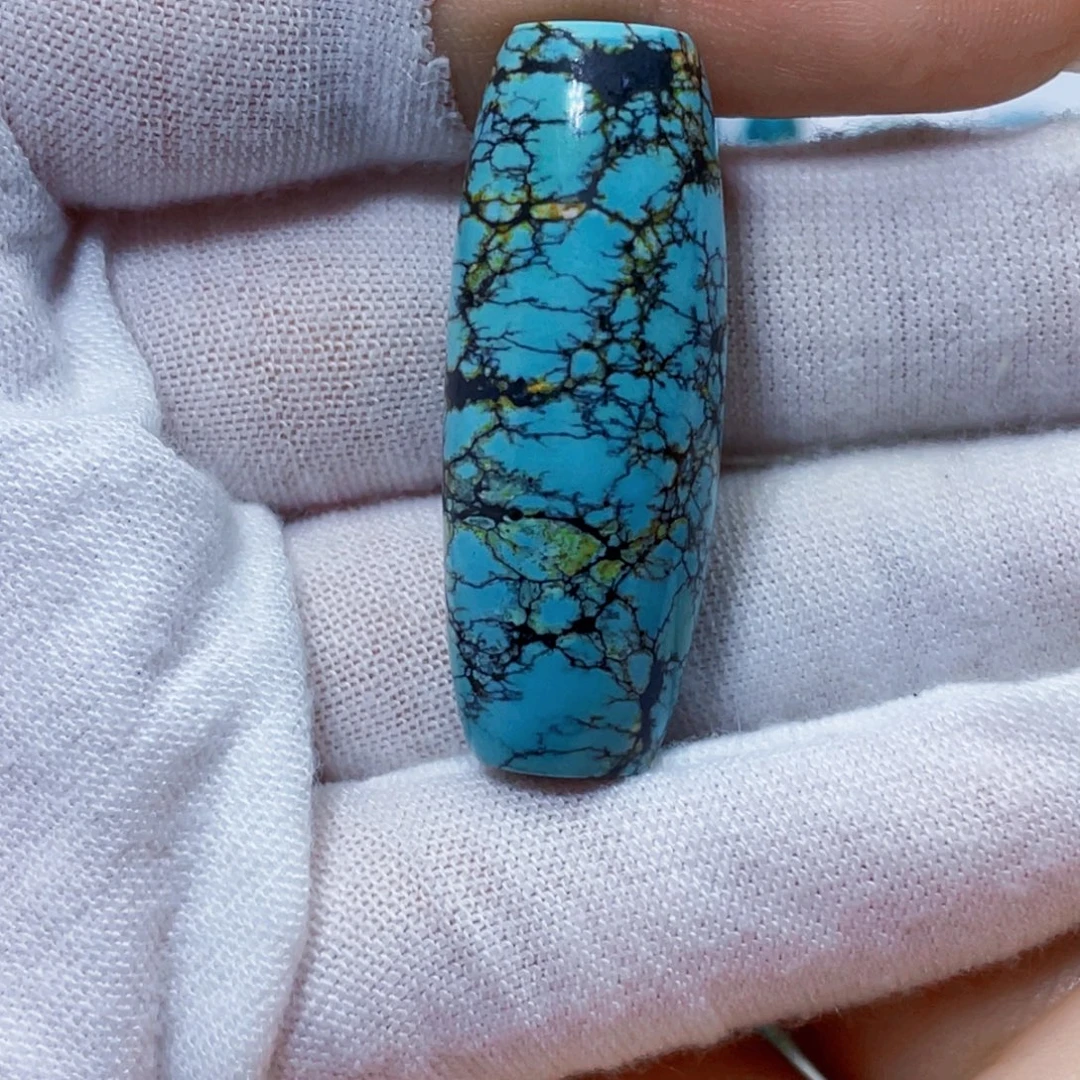 绿松石未镶嵌饰品