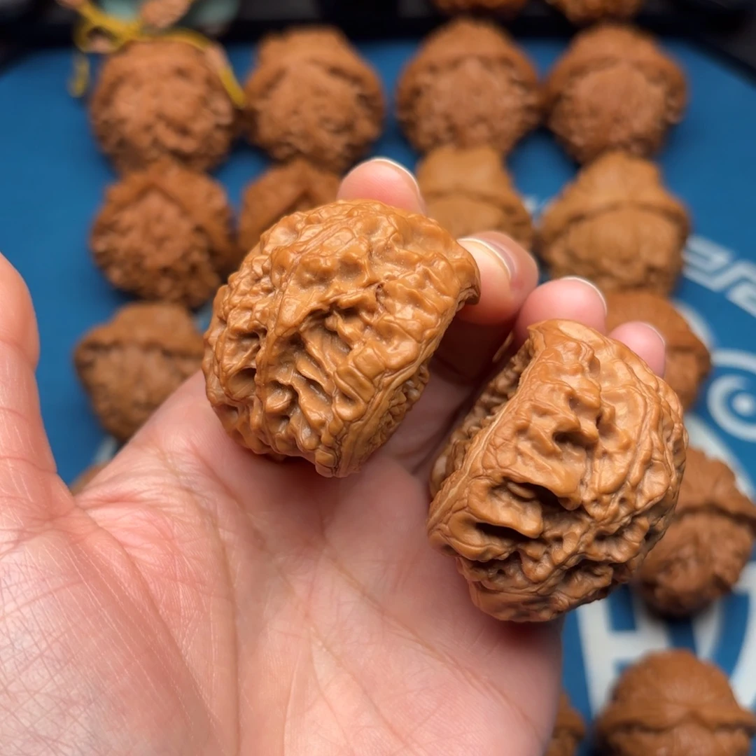 吊坠文玩核桃官帽聚宝盆