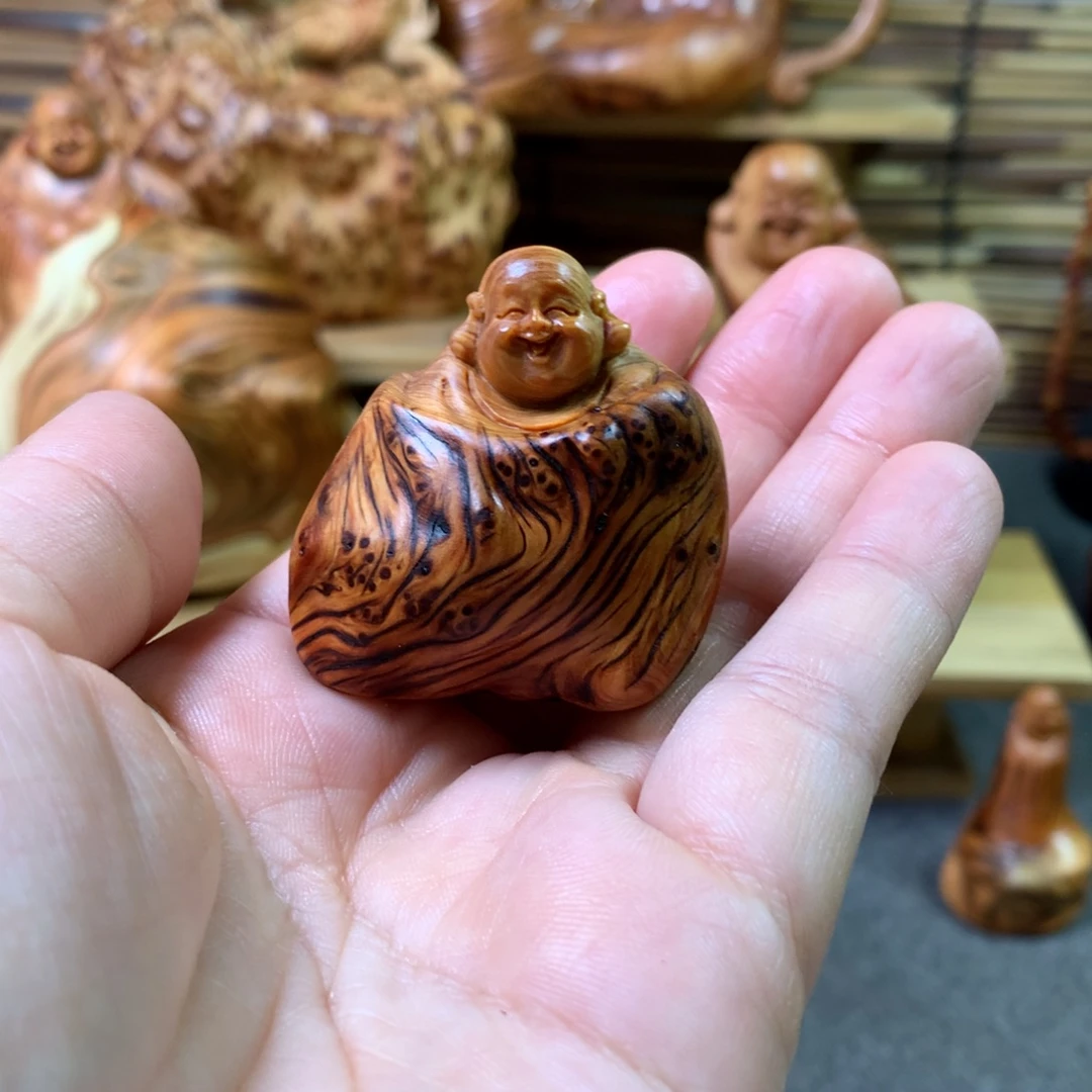 柏木（崖柏）精雕手把件