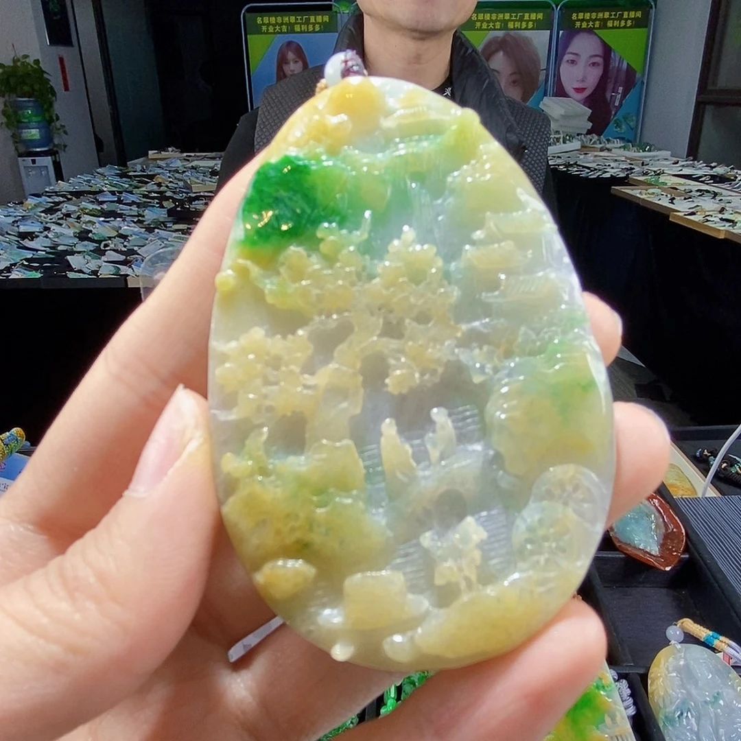 颈饰未镶嵌翡翠翡翠