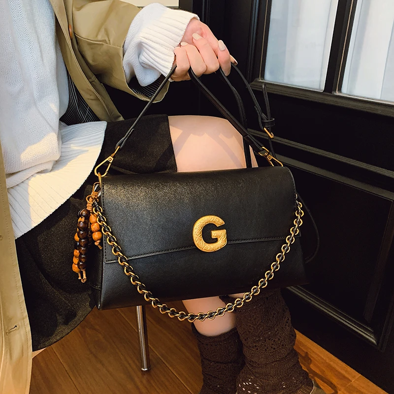 时尚小包包单肩包2025新款潮洋气简约日韩纯色百搭通勤斜挎包女包