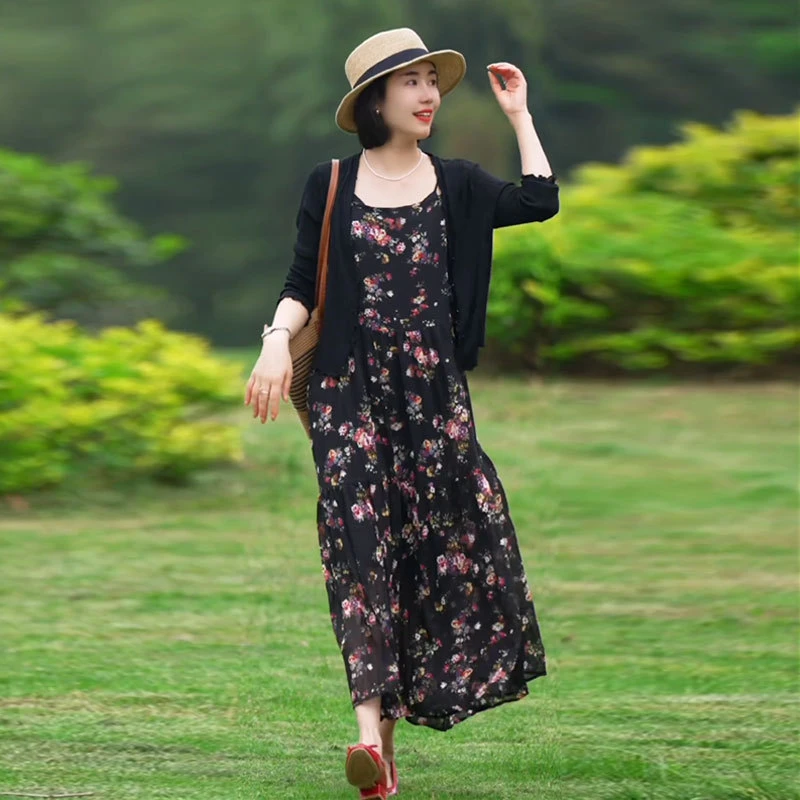 高级感吊带连衣裙女2025春秋新款宽松中长款气质遮肚碎花2025