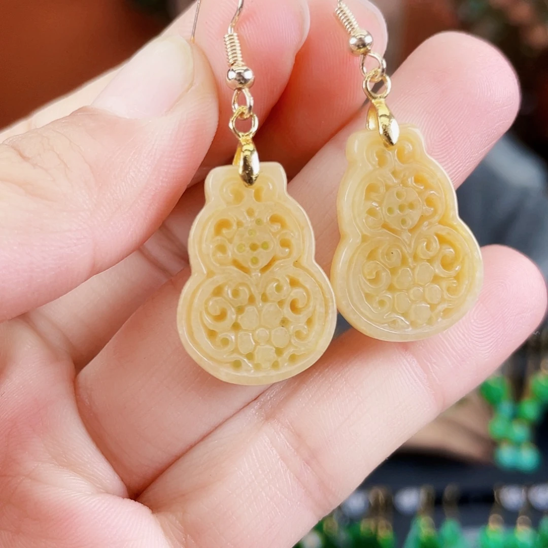 翡翠未镶嵌耳饰饰品