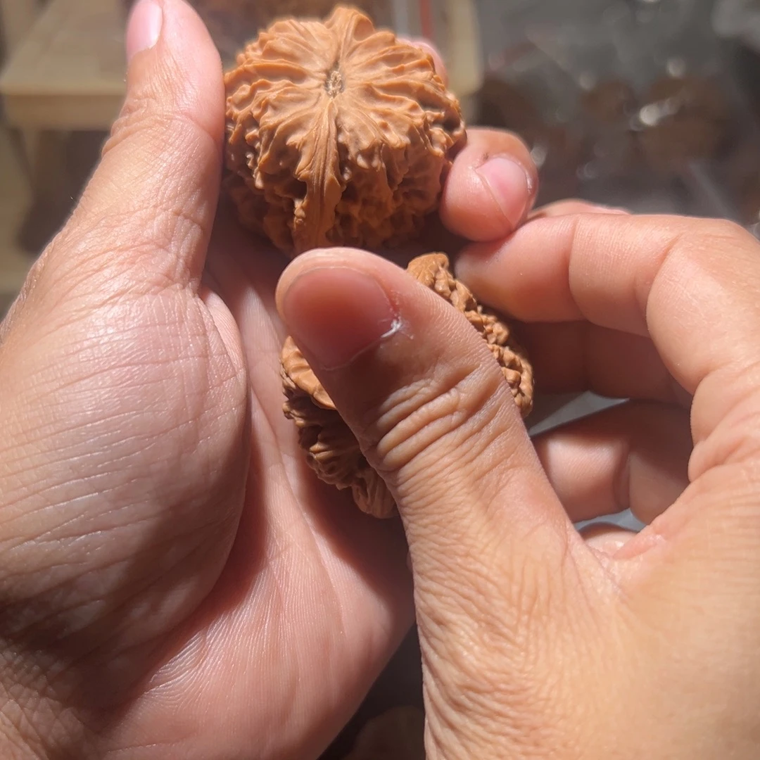 海***啊文玩核桃手玩把件南疆石44